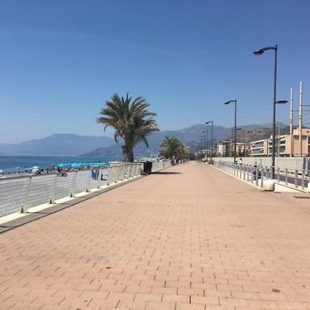 瓦莱克罗夏Casa Mare - 250M Dalla Spiaggia公寓 外观 照片